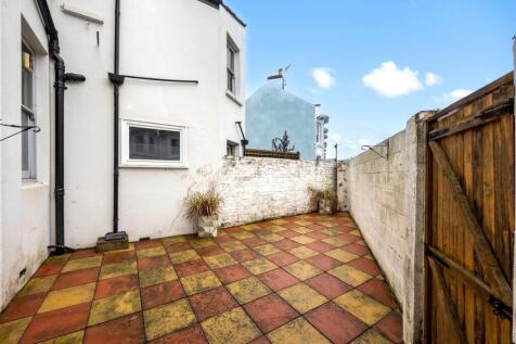 Property Image 11