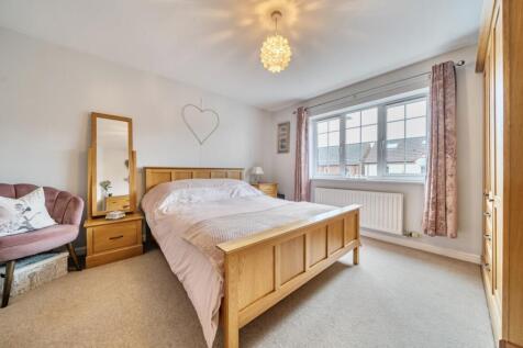 1365202-11-68e9c2da997cd