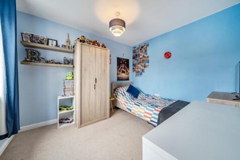 1365202-12-68e9c3005b3fc