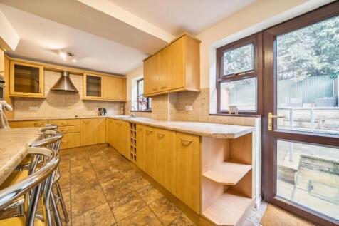 1368890-10-68ece8d379a5f