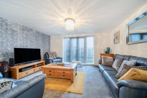 1384972-15-6928c900ef5a6