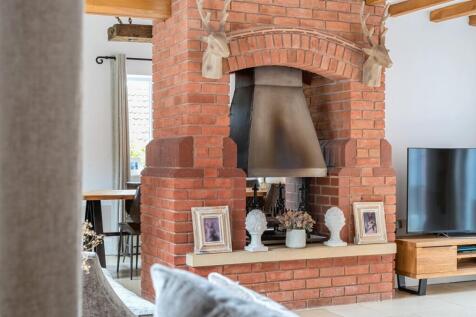 1360380-20-68e91b5bc05b9-ARW-1