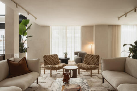 Resident Concierge And Lounge (4)