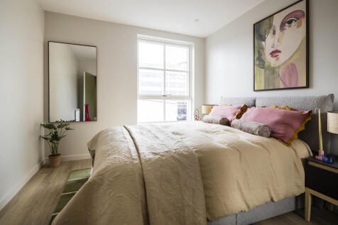 3 Bed Clayton Rd 1047