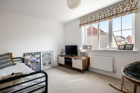 6 greenage rd-low-38.jpg