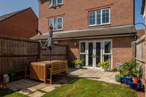 6 greenage rd-low-17.jpg