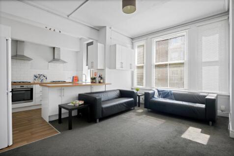 37 Burns St-Hi.jpg