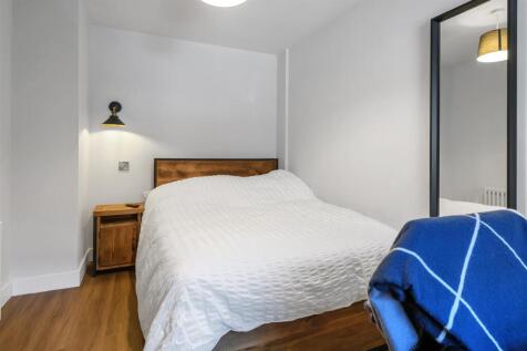 1 Parliament Point-Hi-10.jpg