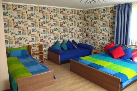 apartment- fam room