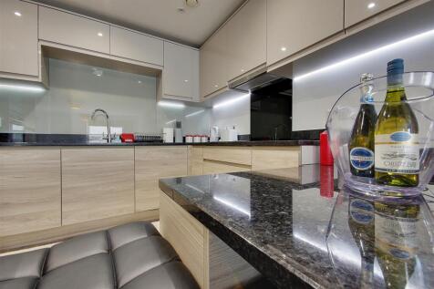 20 Open Plan Lounge-Kitchen-Diner K.jpg