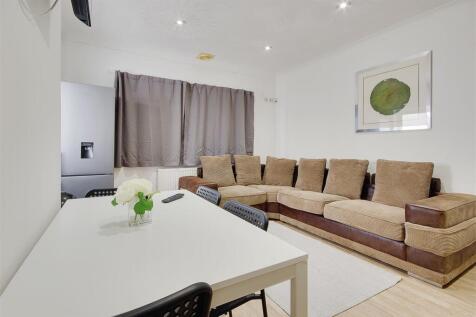 Suite 102 E.jpg