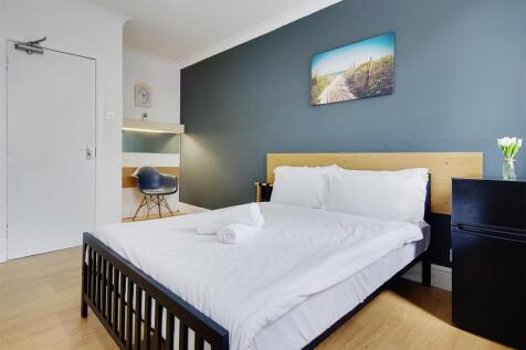 Room 207 B.jpg