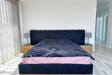 Bedroom4