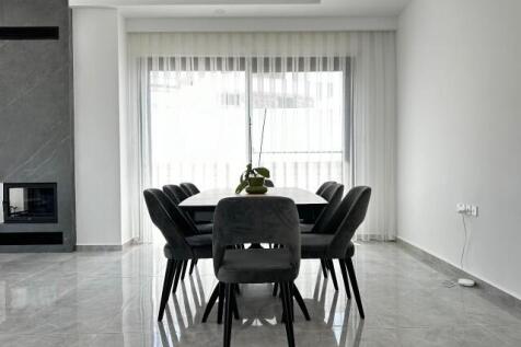 Dinig room