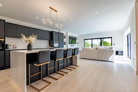 Kitchen, Dining and Living Space