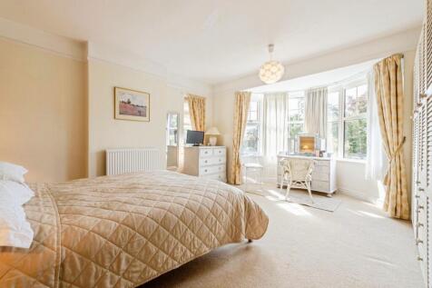 Main House Bedroom 1