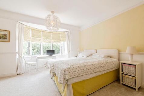 Main House Bedroom 2