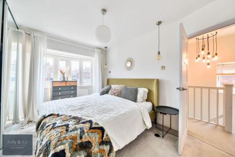 Bedroom 1 Image 2