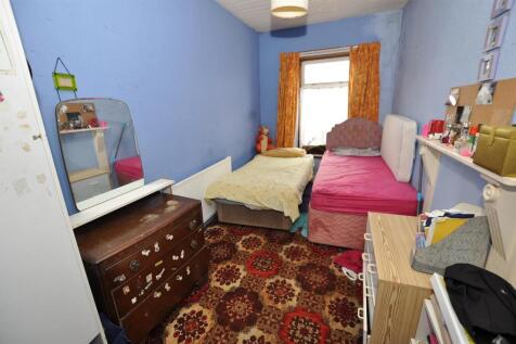 Rear Bedroom 2