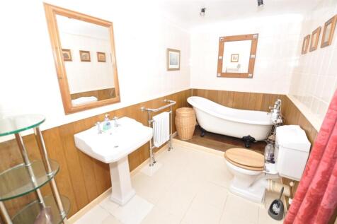 Upstairs bathroom