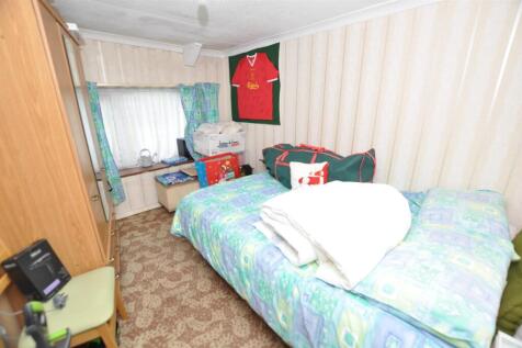 Front Bedroom 2