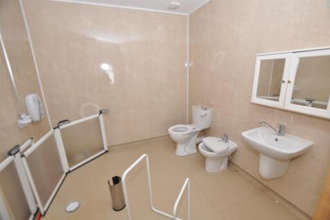 En-suite/Wet Room
