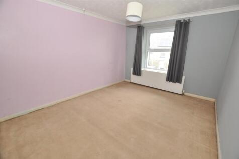 Front Bedroom 2