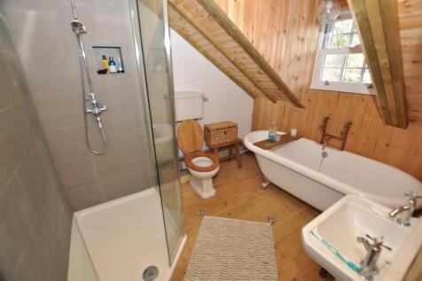 Shower Room/Bathroom/ WC 2.23m x 2.63m