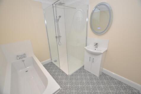 Family Bathroom/Shower room