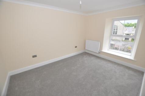 Front Bedroom 3