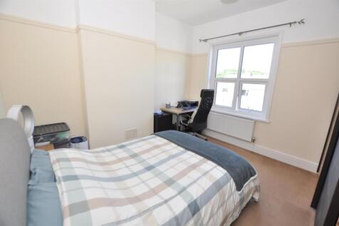 Rear bedroom 1