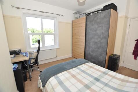 Rear bedroom 1