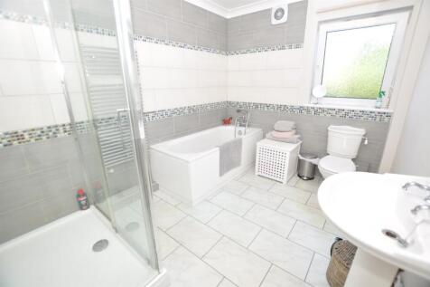 Family Bathroom/Shower Room/WC 2.39m x 3.26m