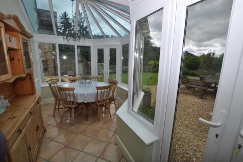 Sun Lounge / Conservatory
