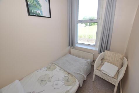 Flat 2