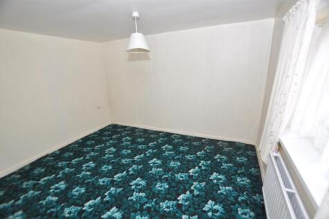 Rear bedroom 3