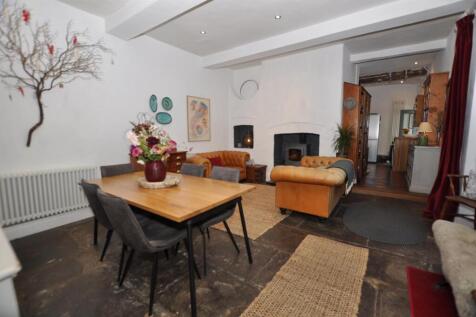 Dining/Family Room