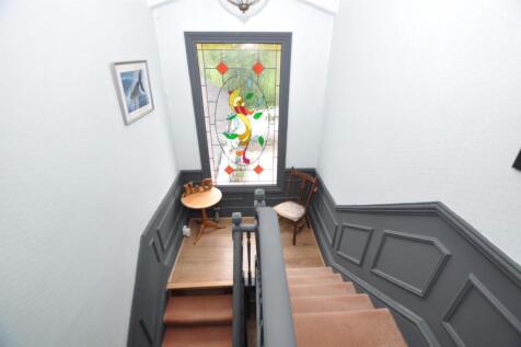 First Floor Half Landing