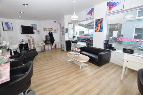 Commercial Premises For Sale ¿ Prominent Position,