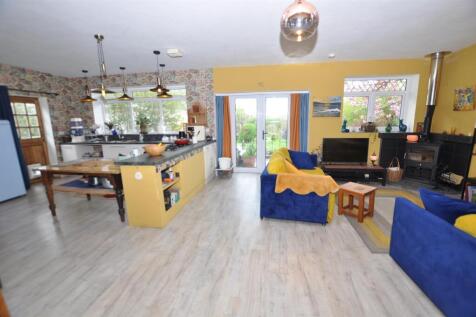 Open plan Kitchen/Dining Room