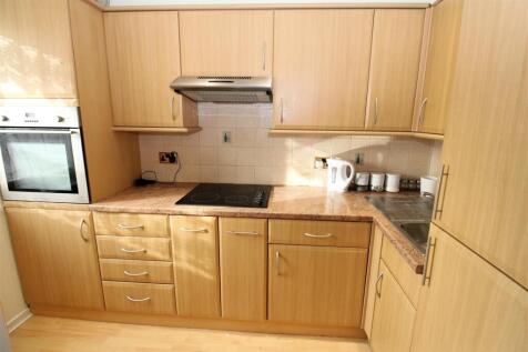 Kitchen 1.JPG