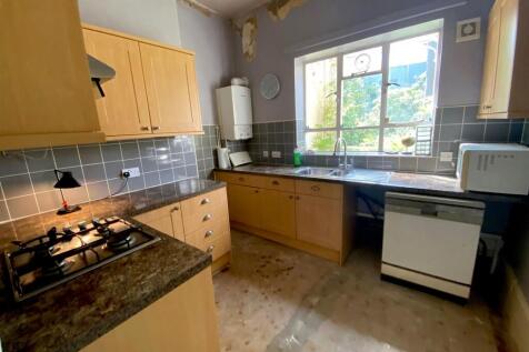 V KItchen 3.jpg