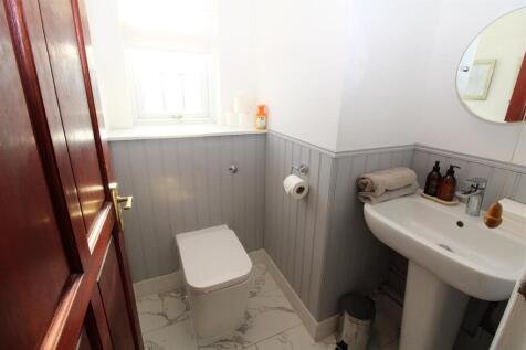 Cloakroom.JPG