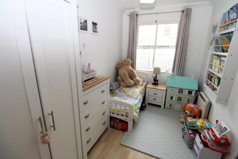 Bed 2.JPG