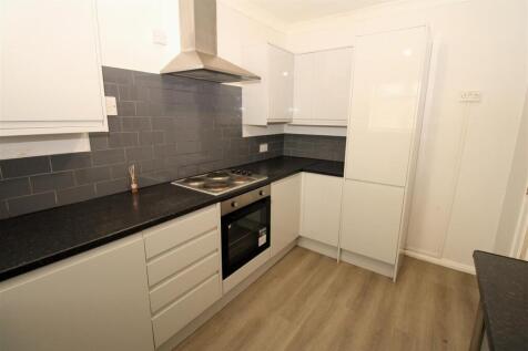 NEW KITCHEN1.JPG