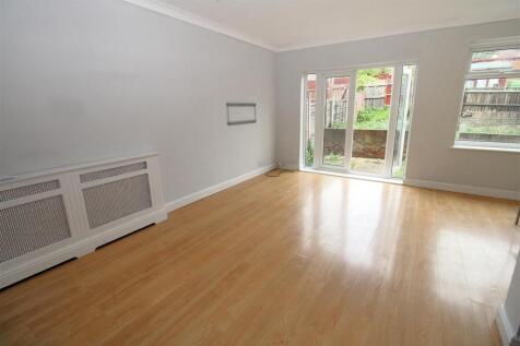 NEW LOUNGE.JPG