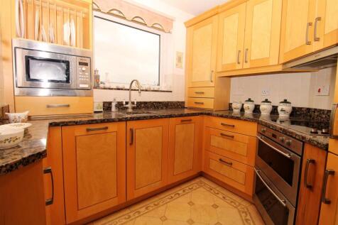 Kitchen.JPG