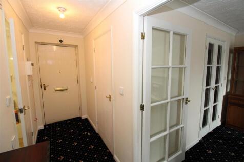 Hall1.JPG