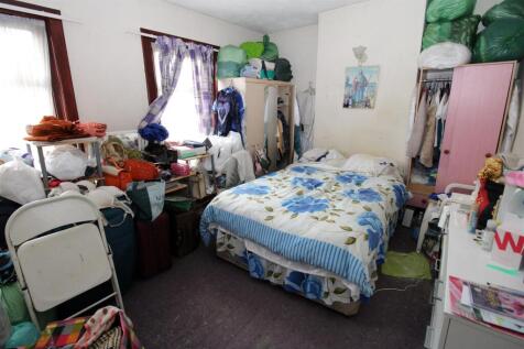 BEd 1.JPG