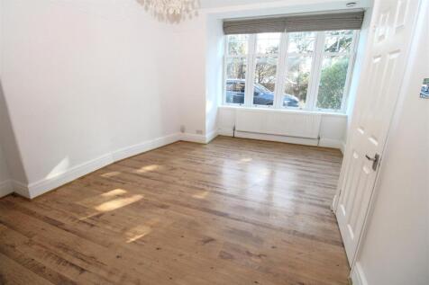 NEW BEDROOM1.JPG